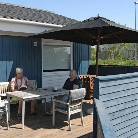 8 Person In Fan Holiday home