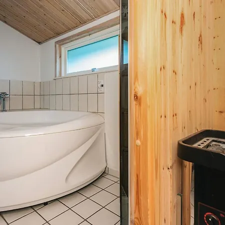 4 Star In * Fanø